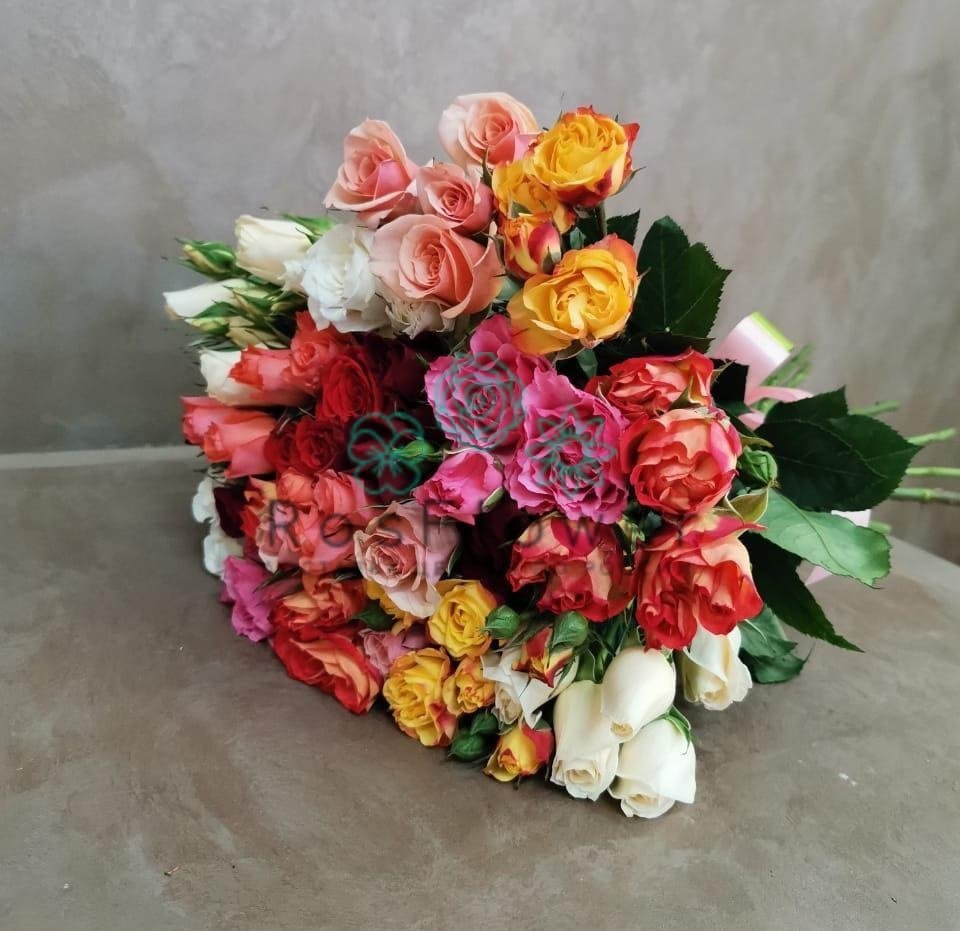 Букет цветов из: Розы в Сельниково