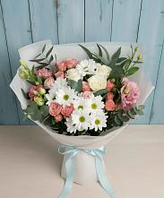 Букет цветов из:  Розы, Лизиантусы и Хризантемы в Сельниково