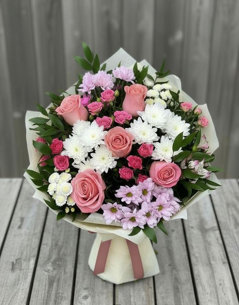 Букет цветов из: Альстромерии, Гвоздики, Розы и Хризантемы в Сельниково