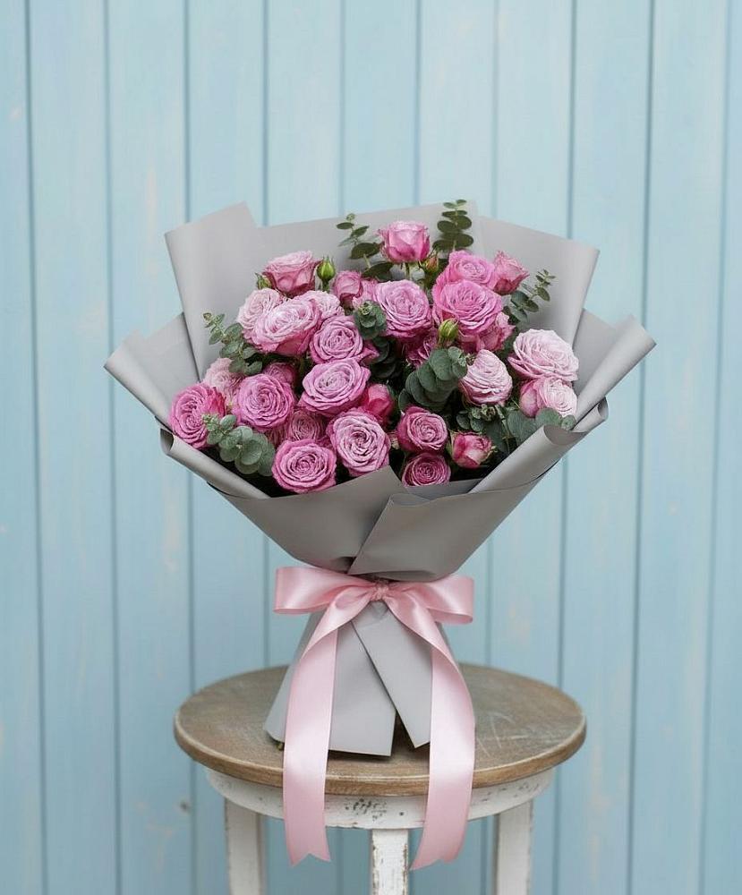 Букет цветов из: Розы в Сельниково