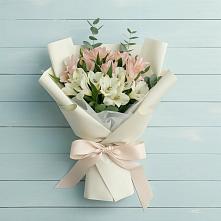 Букет цветов из:  Альстромерии в Сельниково