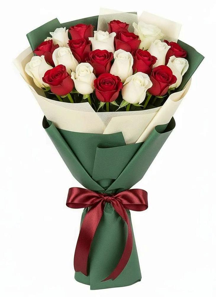 Букет Микс из красных и белых роз в Сельниково