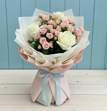 Букет цветов из:  Розы в Сельниково
