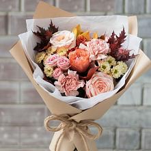 Букет цветов из:  Гвоздики, Хризантемы и Розы в Сельниково