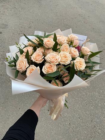 Букет Кремовые розы Латте в Сельниково
