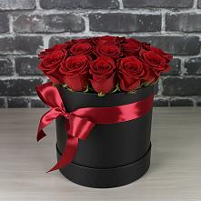 Цветочная композиция из Розы в шляпной коробке #REPLACE_PRED# Сельниково