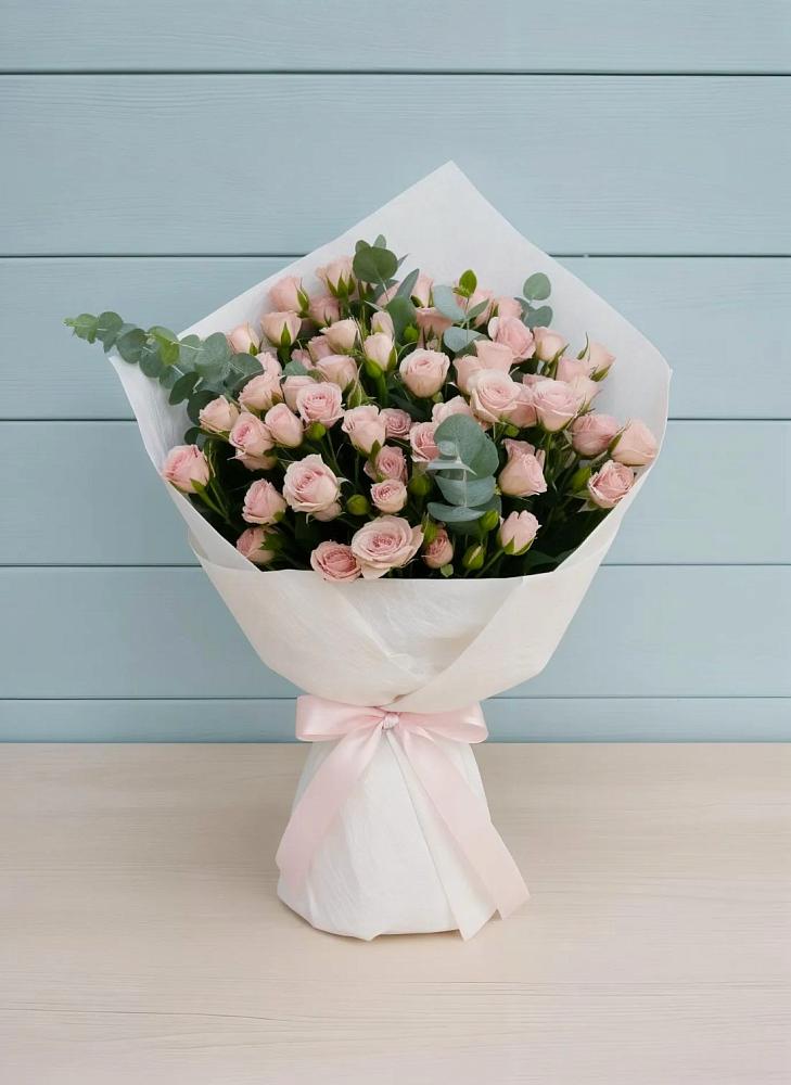 Букет цветов из: Розы в Сельниково