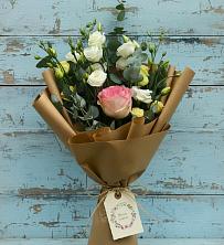 Букет цветов из:  Розы и Лизиантусы в Сельниково